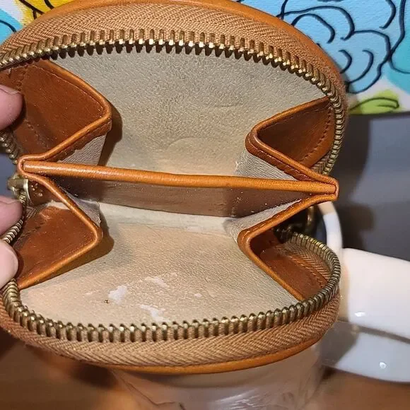 Vintage Dooney & Bourke Coin Wallet - Picture 7 of 8